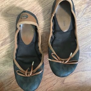 Michael Kors 7 Brown Ballet Flats